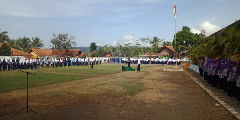 UPACARA PERINGATAN HARI PAHLAWAN