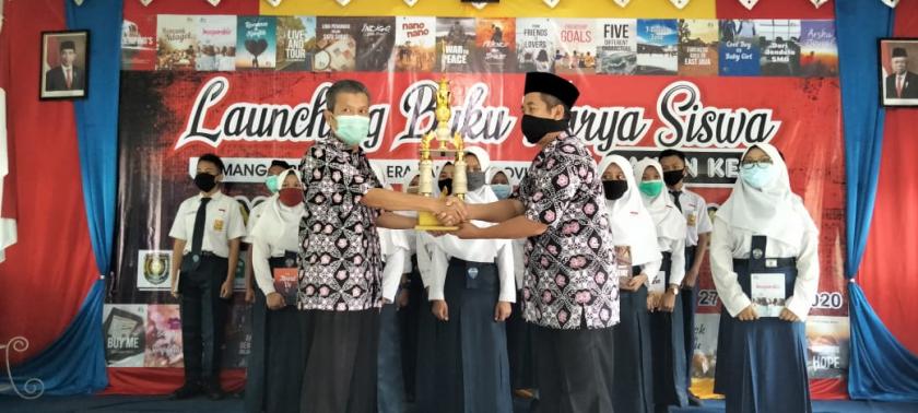 LAUNCHING BUKU KARYA SISWA KE-3