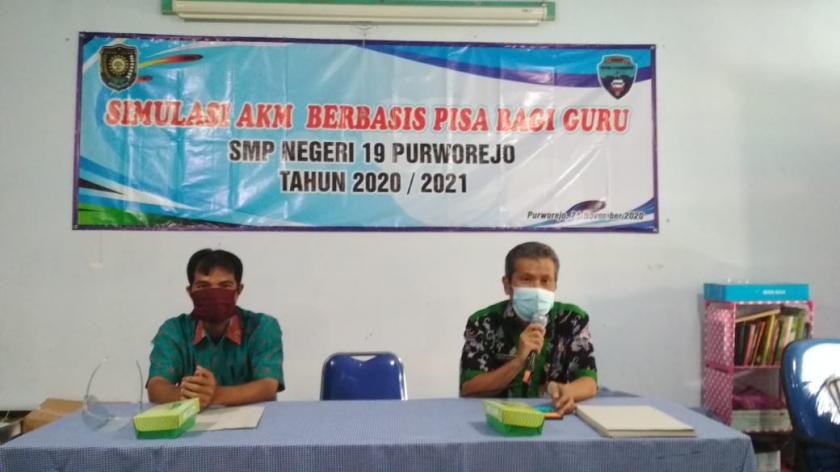 SIMULASI AKM BERBASIS PISA SMP NEGERI 19 PURWOREJO